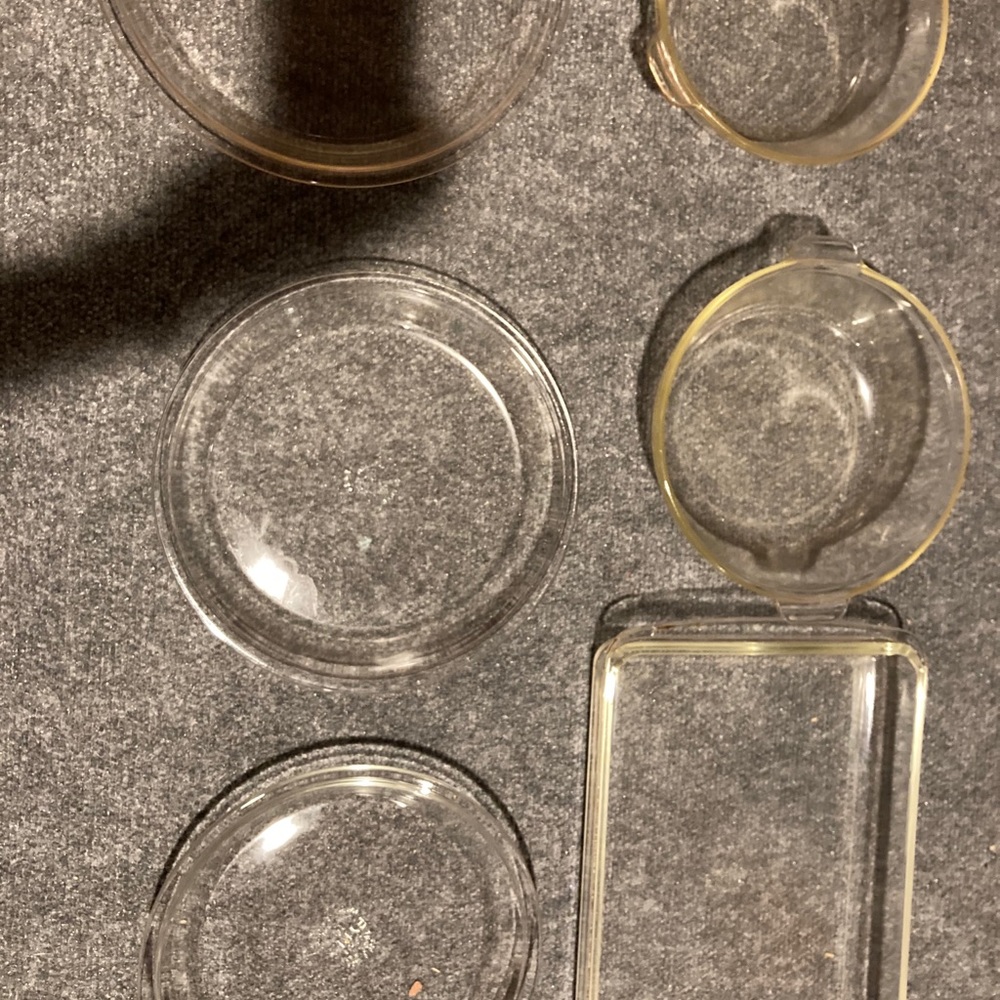 Pyrex Glassware